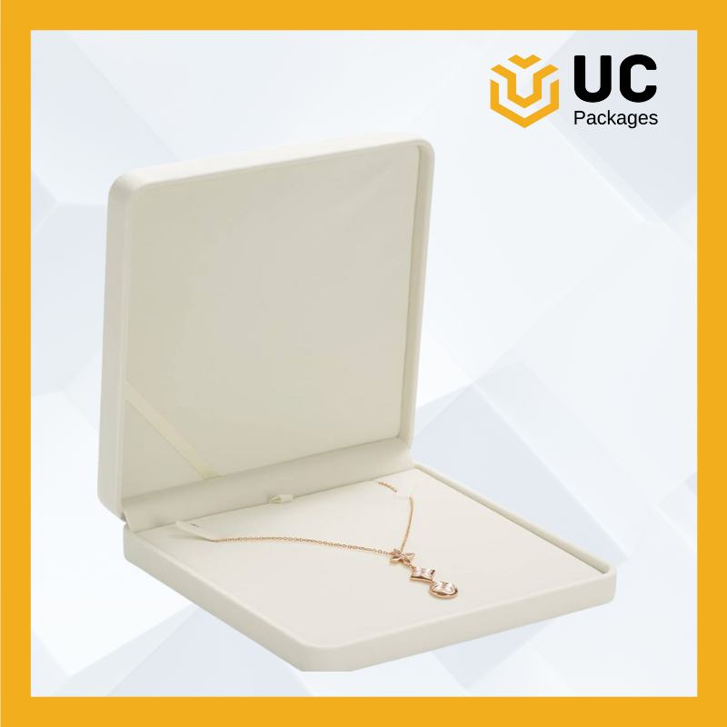 velvet-large-necklac- storage-jewelry-boxes